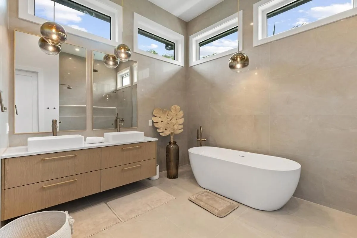 Luxurious Retreat!