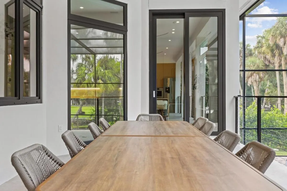 Villa Luxurious Retreat! *