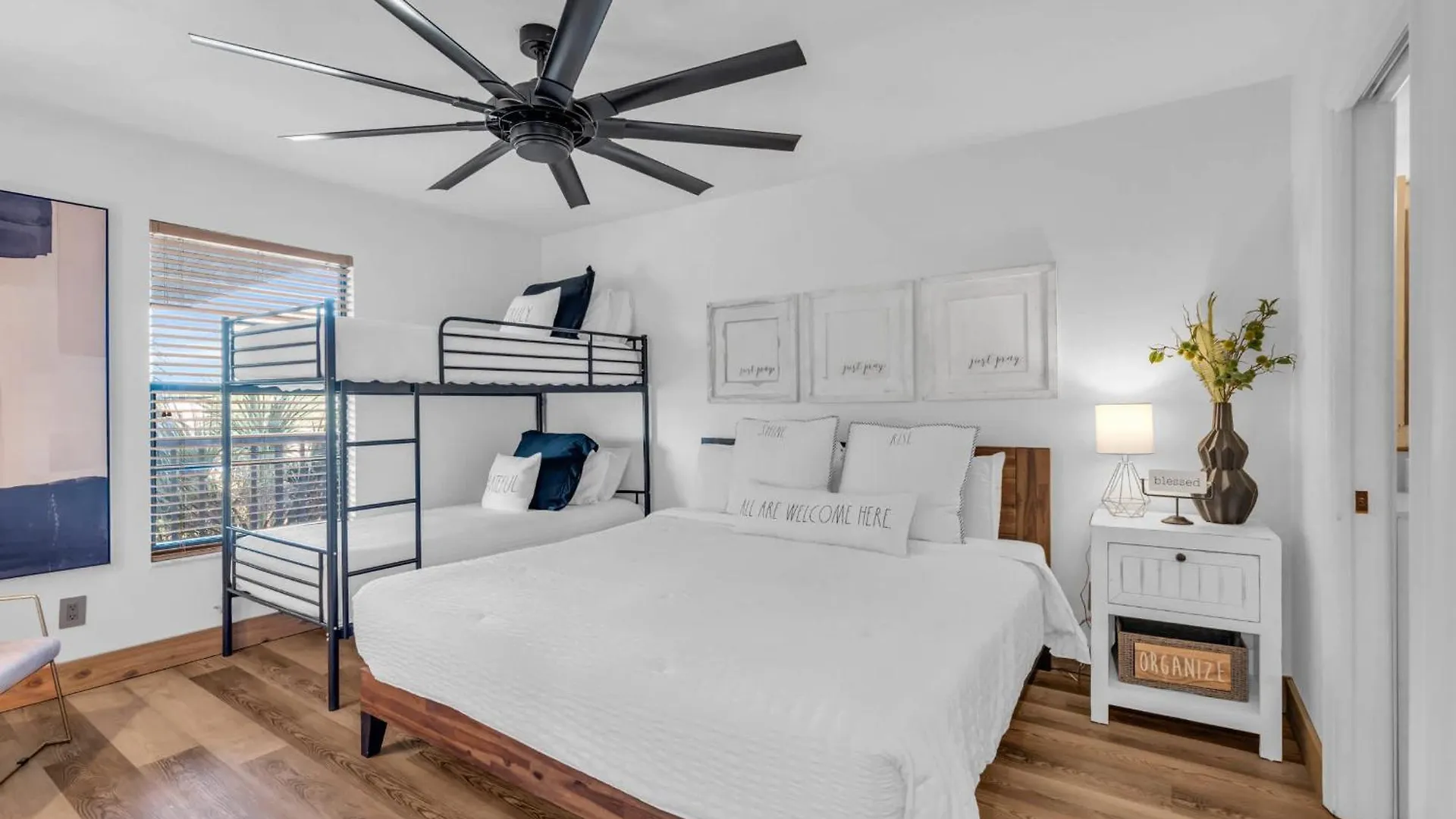 Remodeled Luxury With Views Nyaraló *