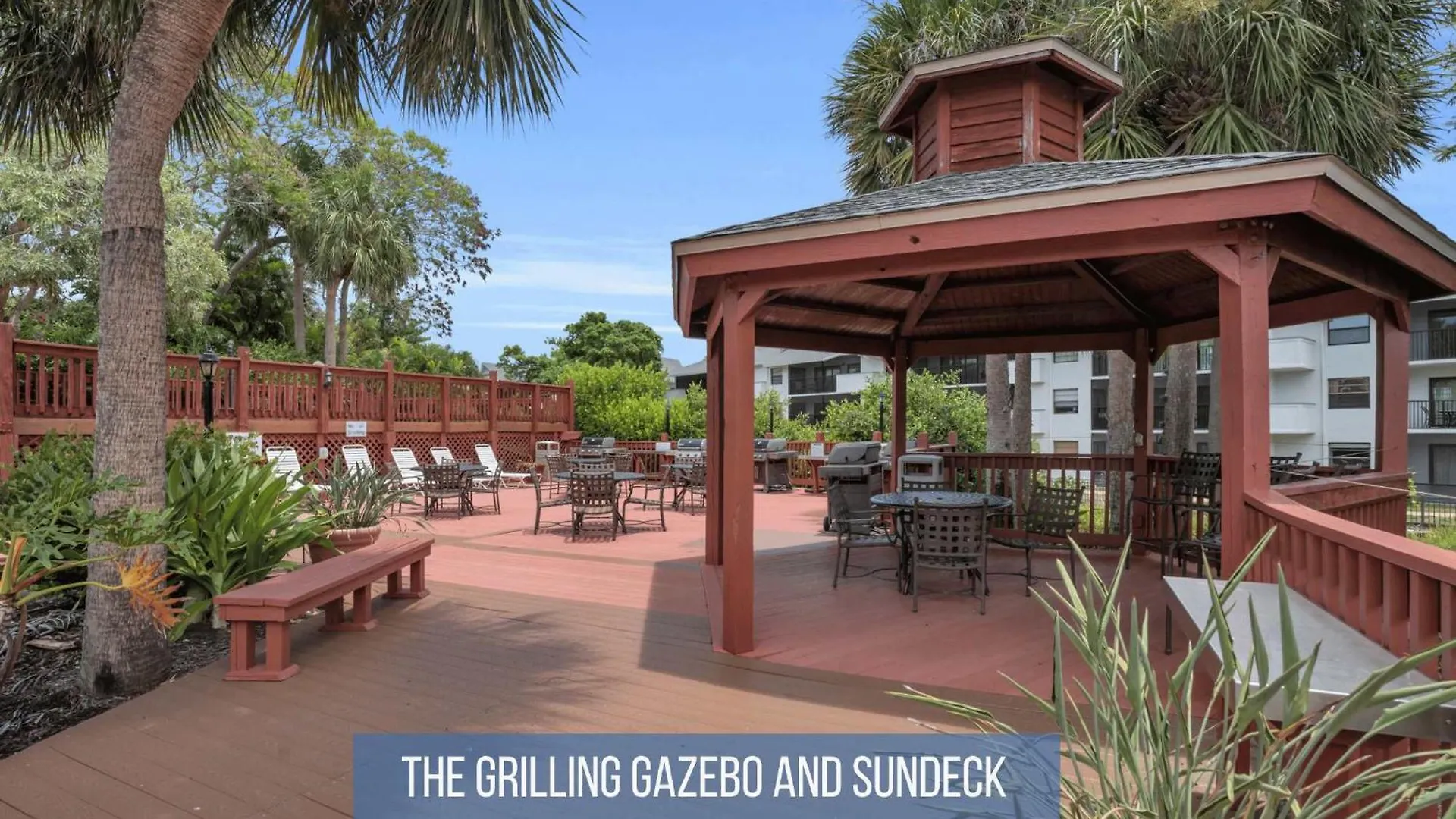 Close To The Lobby And Pool - Peaceful Views And Comfy Furnishings 펜션 North Naples