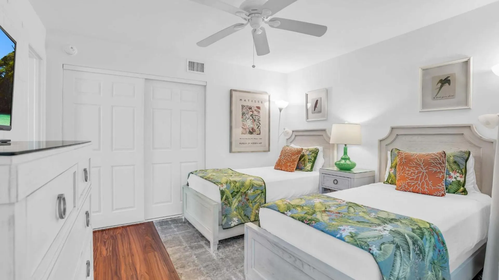 Vakantiehuis Corner Unit Updated And Near Lobby North Naples