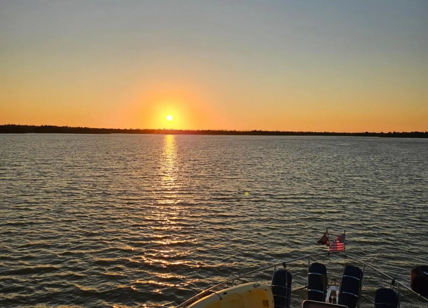 Comfort Zone Private Yacht Charter Botel
