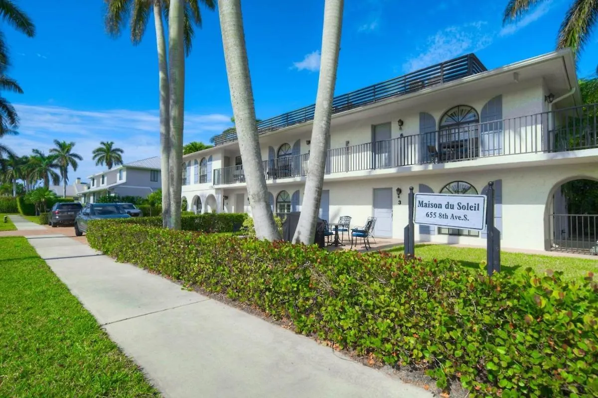 Lemarquis, Old Condo, Near Beach&downtown * North Naples