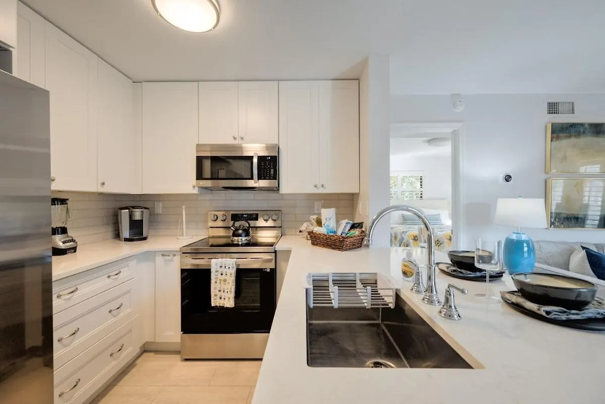 Lemarquis, Old Condo, Near Beach&downtown Apartman *