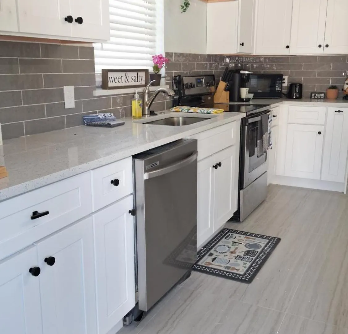 Getaway,walk Orbike To Beach,fenced For Doggie, Large Driveway Apartamento North Naples