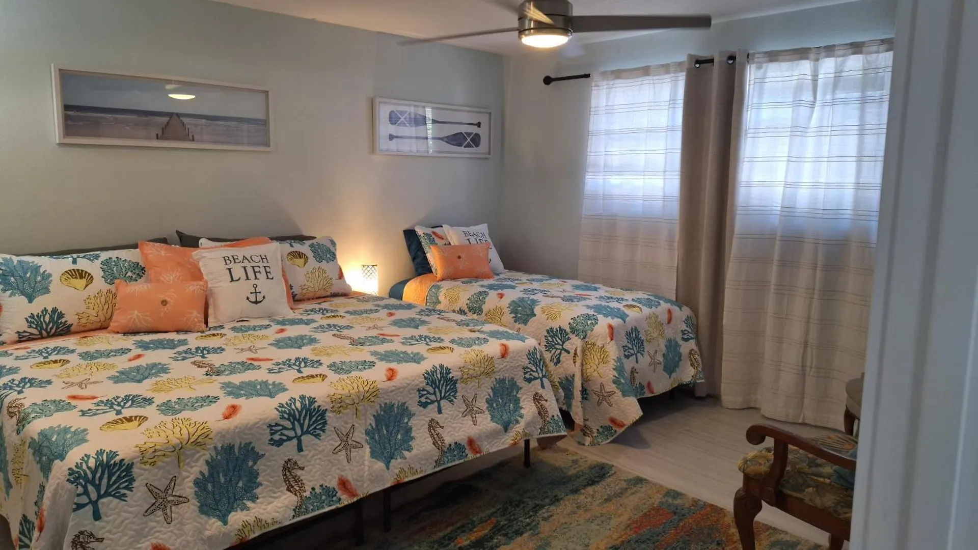 Apartamento Getaway,walk Orbike To Beach,fenced For Doggie, Large Driveway