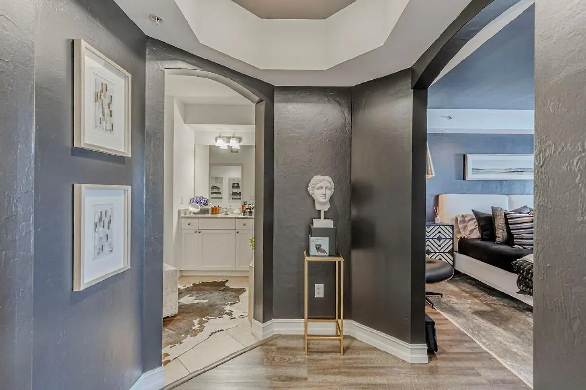 公寓 Luxury Penthouse Near North Naples