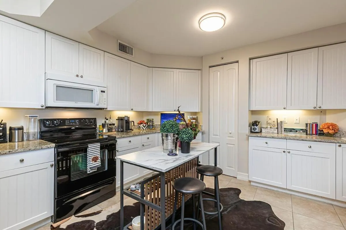 Luxury Penthouse Near 公寓 North Naples