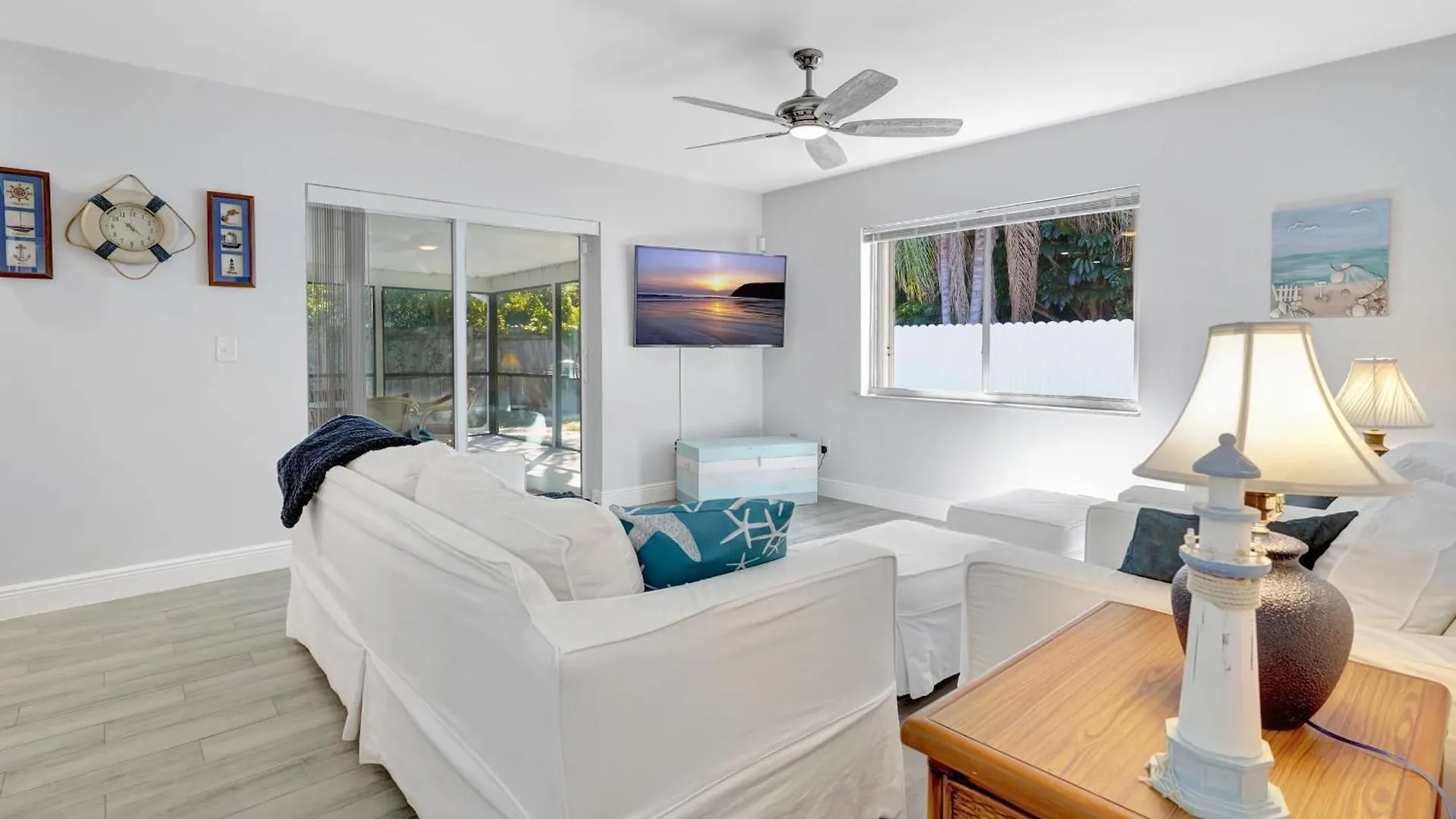Close To Beaches North Naples