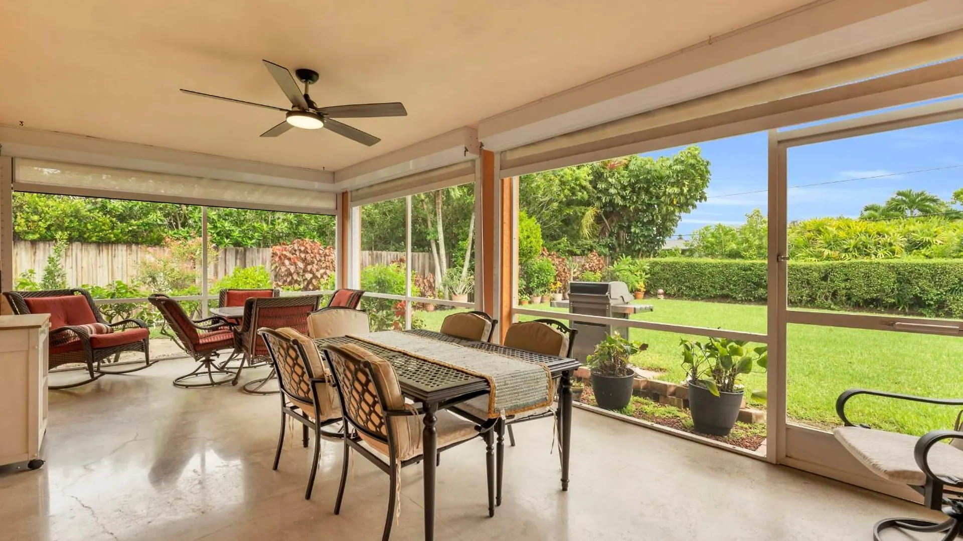 4 Miles To And Walk To Shops Vakantiehuis North Naples