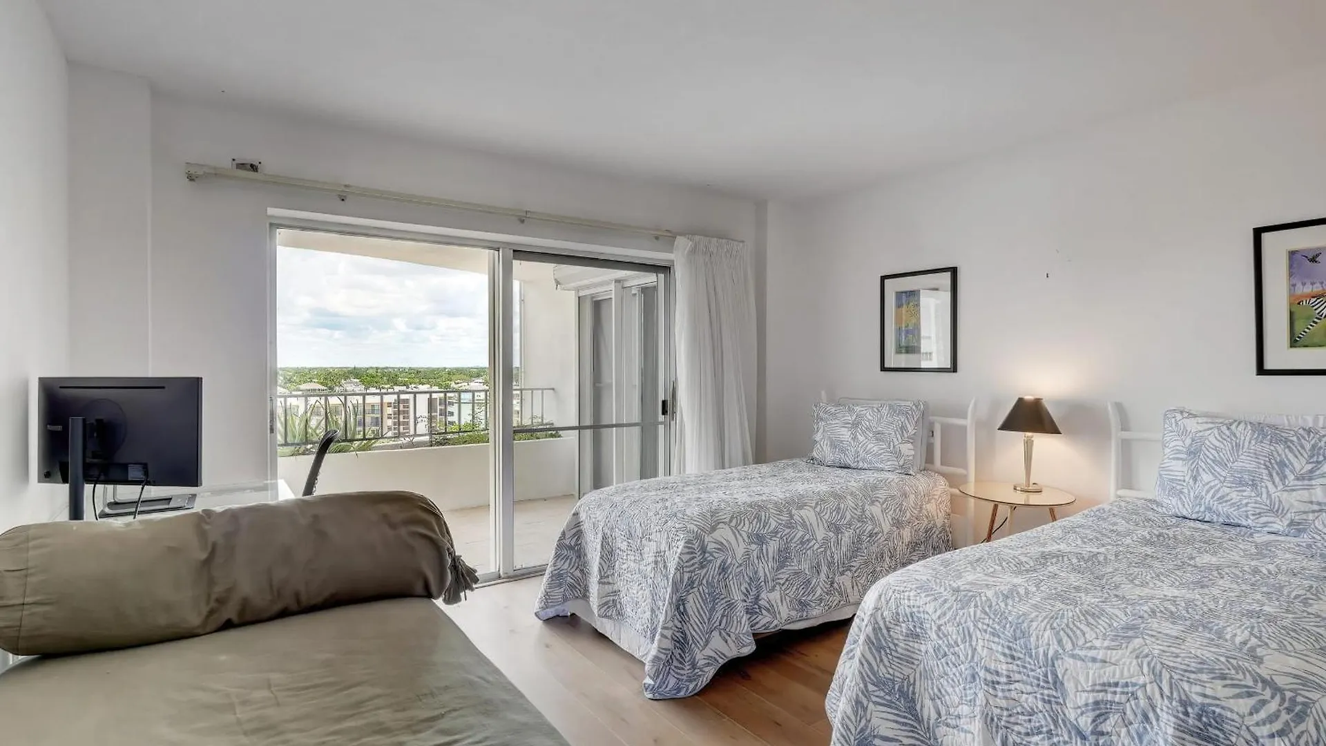 بيت للعطل 8th Floor Horizon House With Direct Access And Gulf Views *