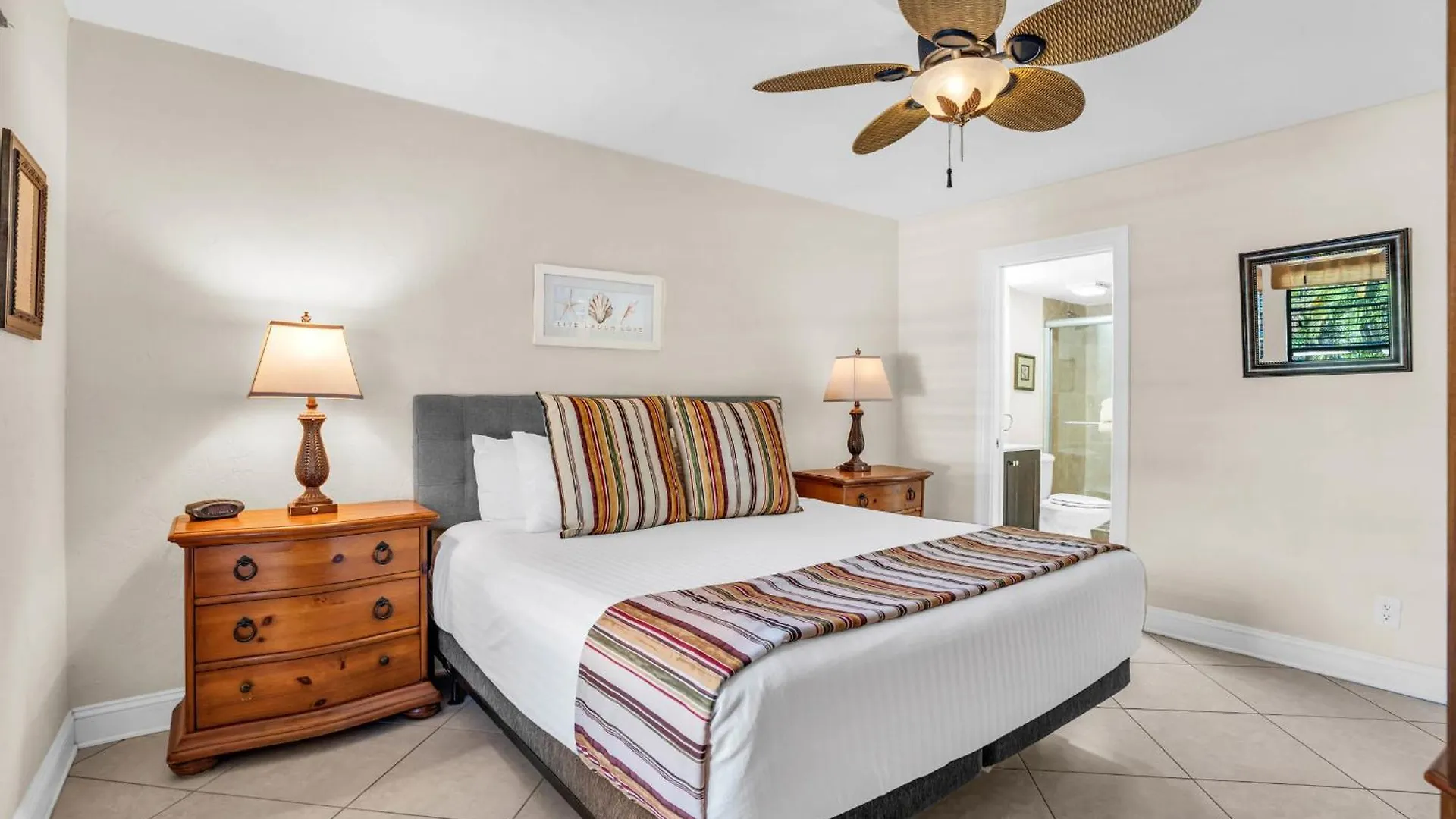 1st Floor With Views Hébergement de vacances North Naples