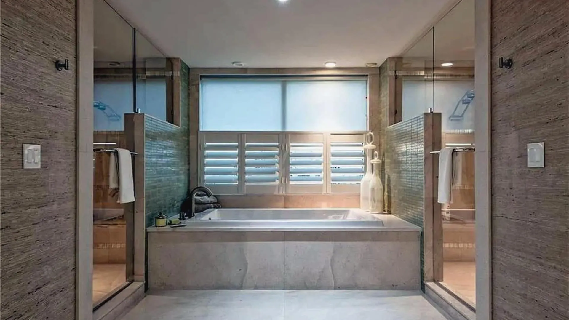 Lifestyle Stunning 3 Bedroom Beachfront 아파트 *
