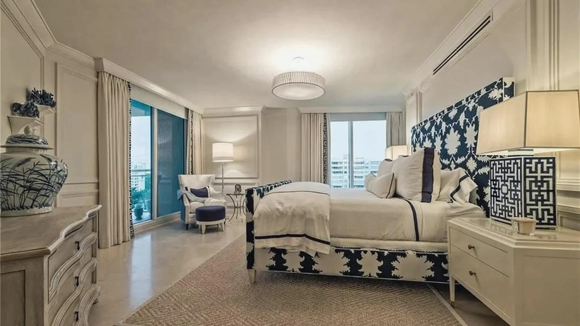아파트 Lifestyle Stunning 3 Bedroom Beachfront *