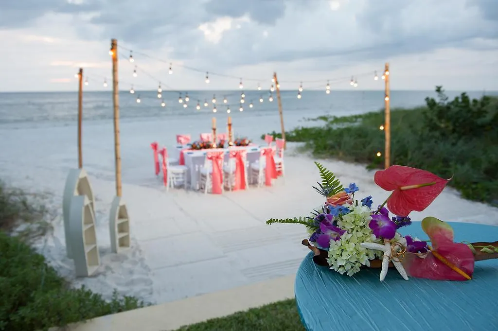 Hotel Edgewater Beach 4*