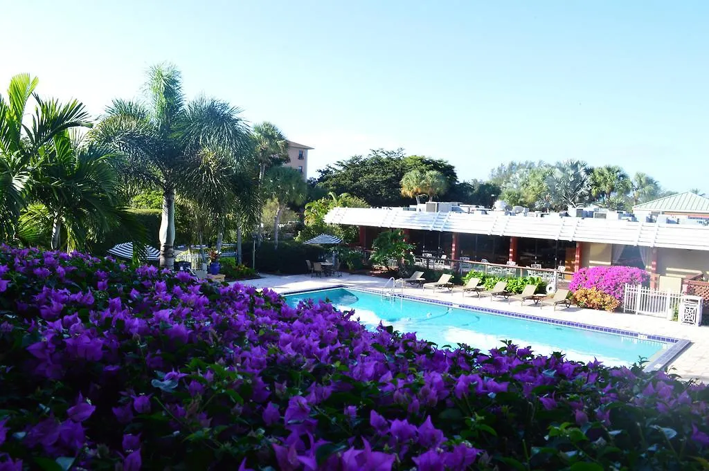Hotel Collins North Naples