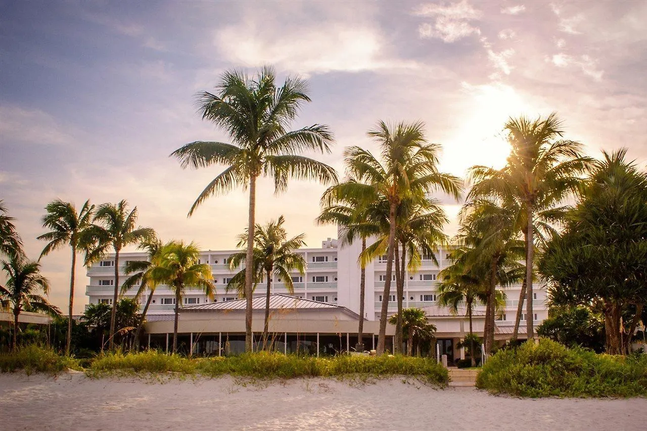 Beach And Golf Club Нейплс