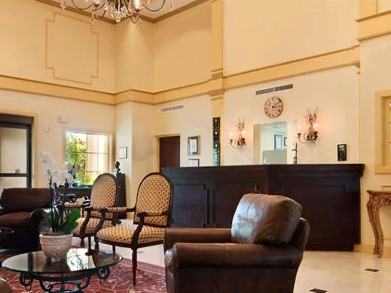 מלון Doubletree By Hilton