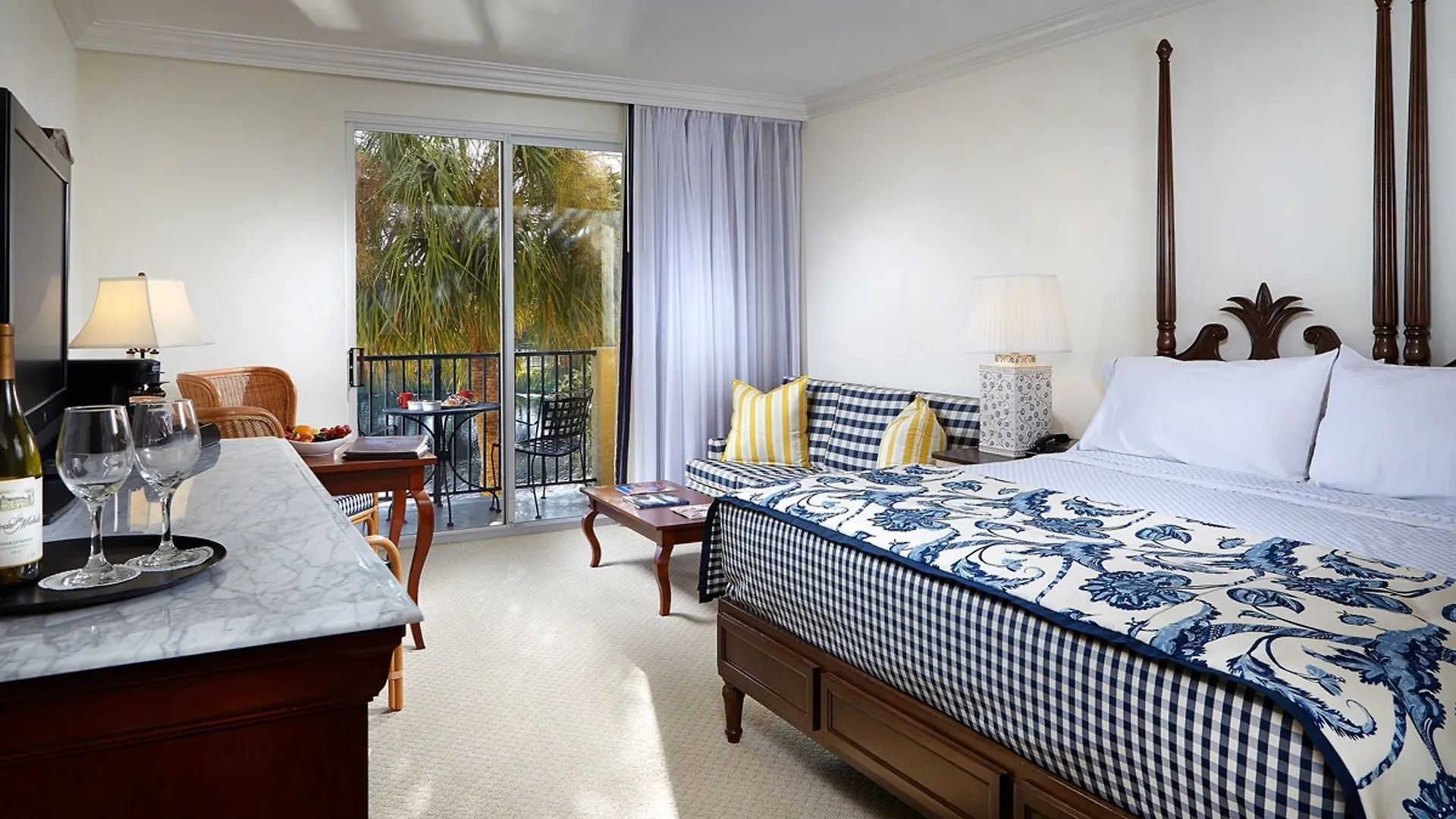 Hotel At Pelican Bay Naples
