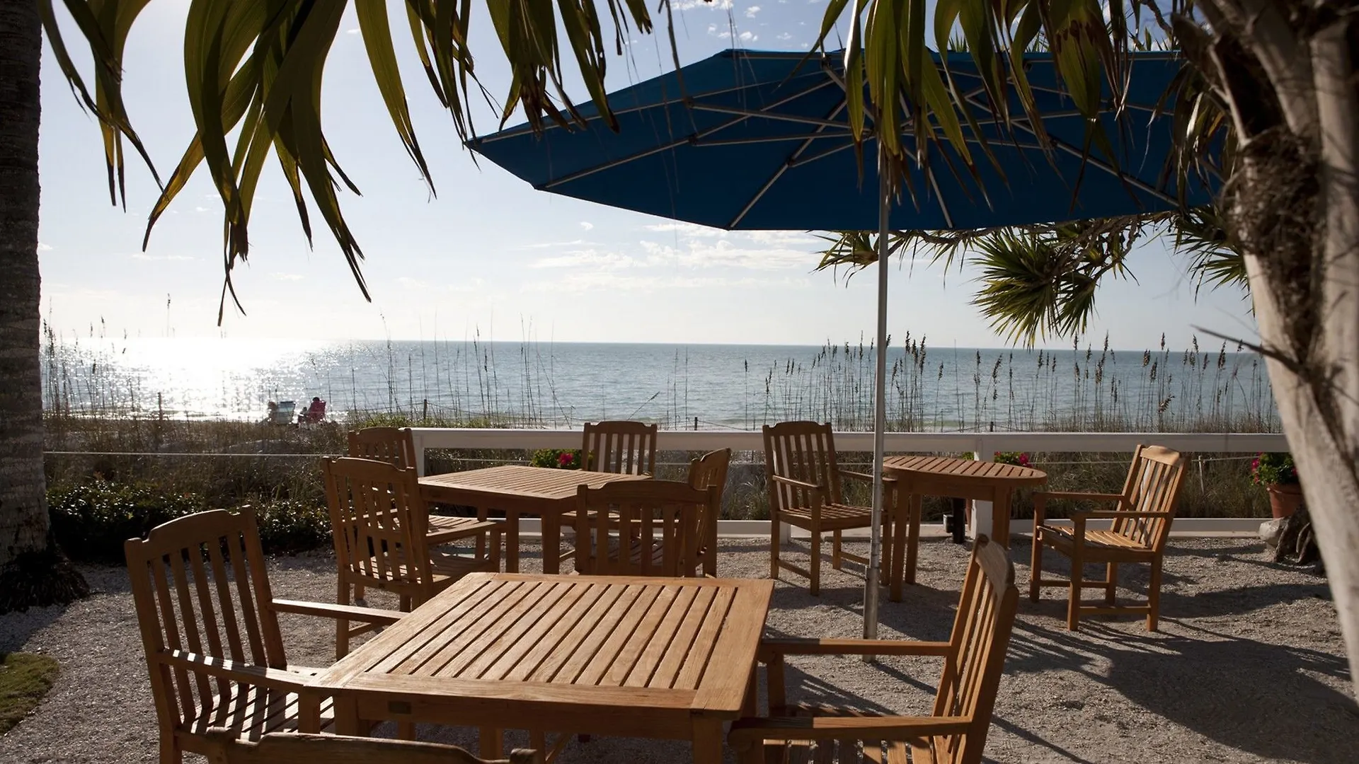 Beach And Golf Club Нейплс