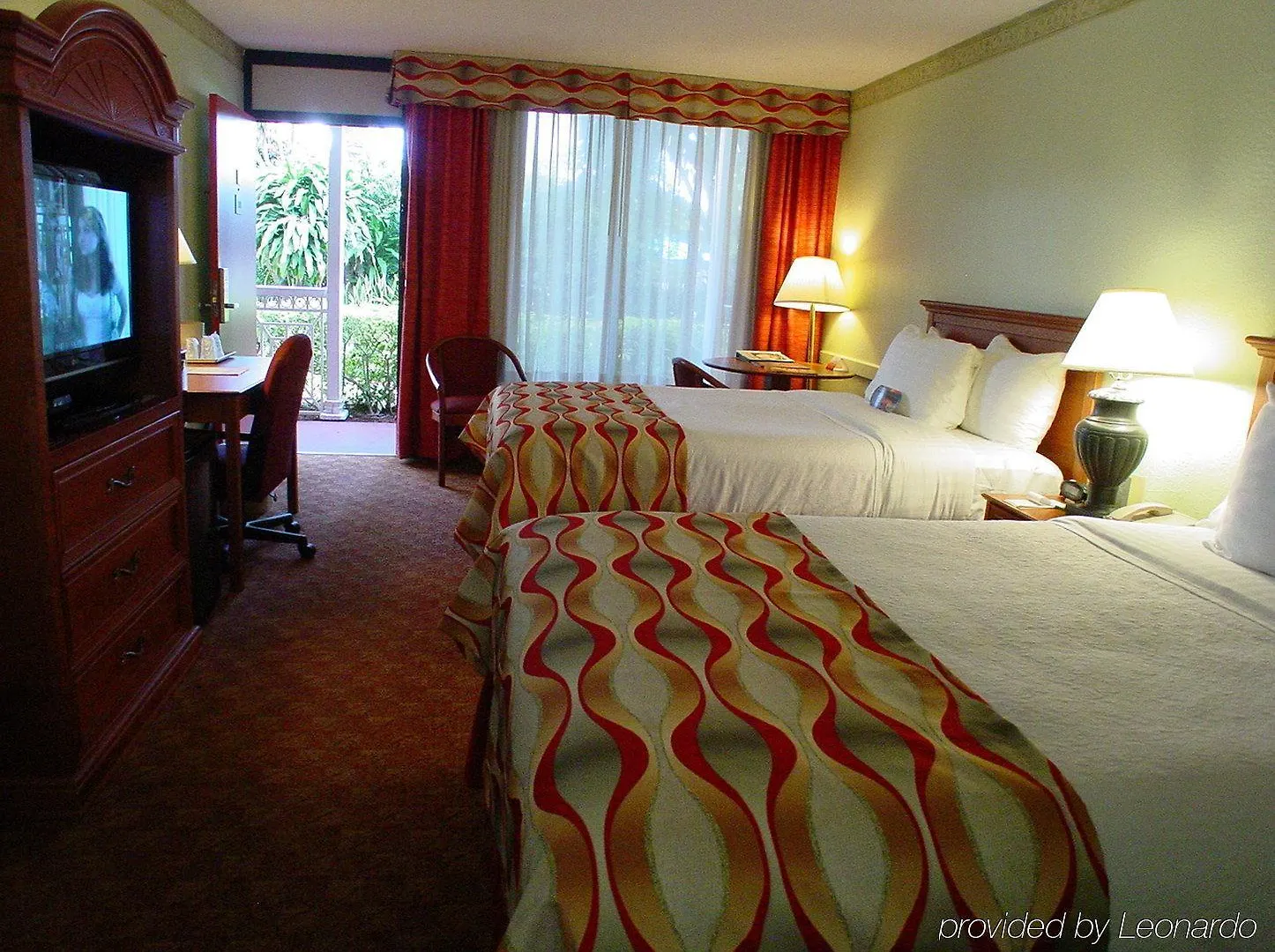 Hotel Collins North Naples