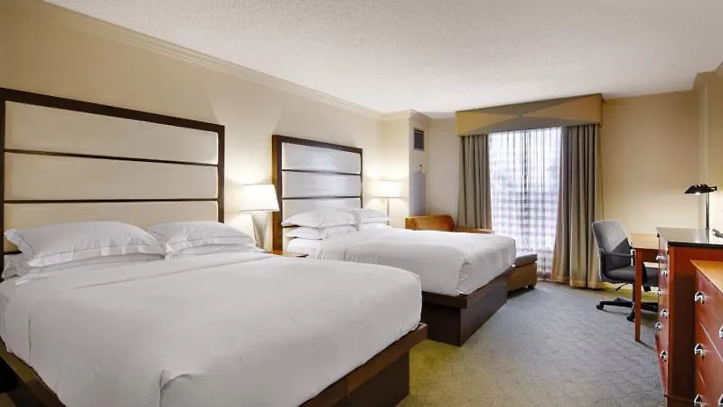 מלון Hilton