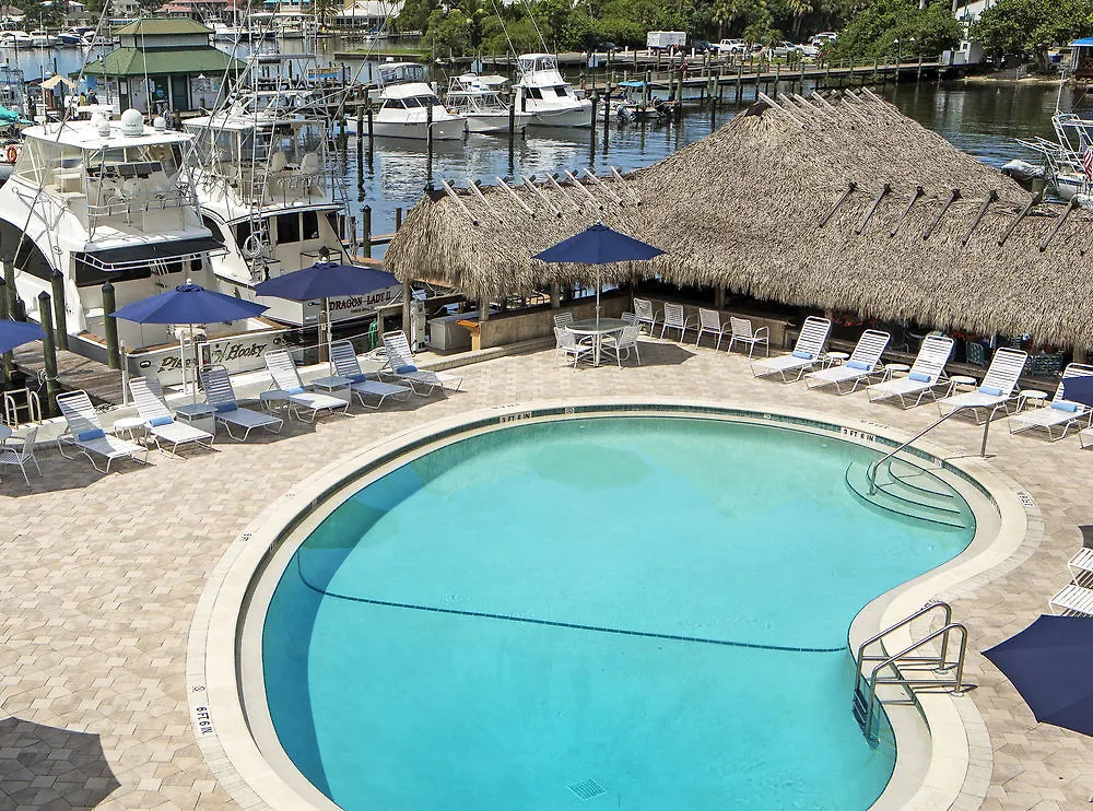 Hotel Cove On Bay North Naples