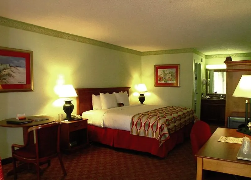 Collins Hotel