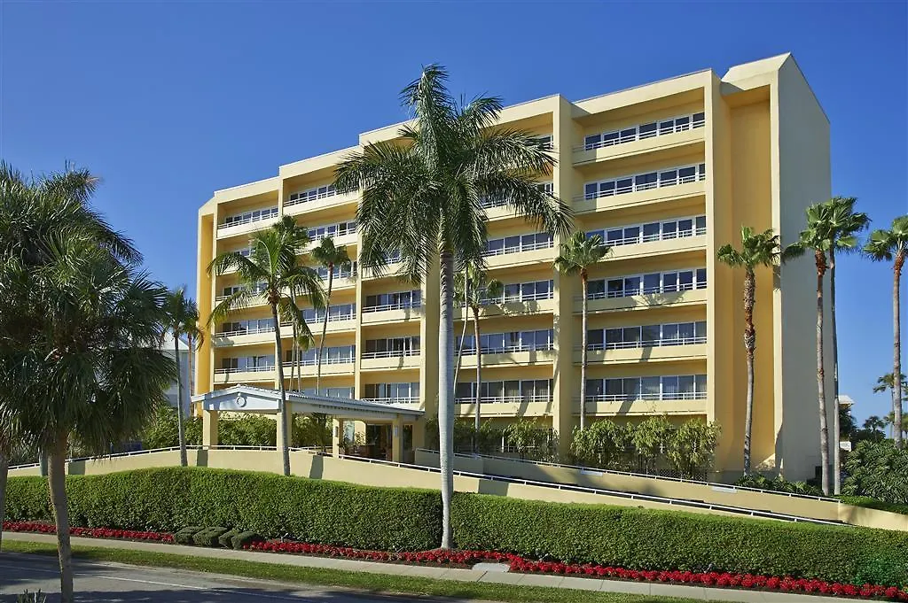 Edgewater Beach 4* North Naples
