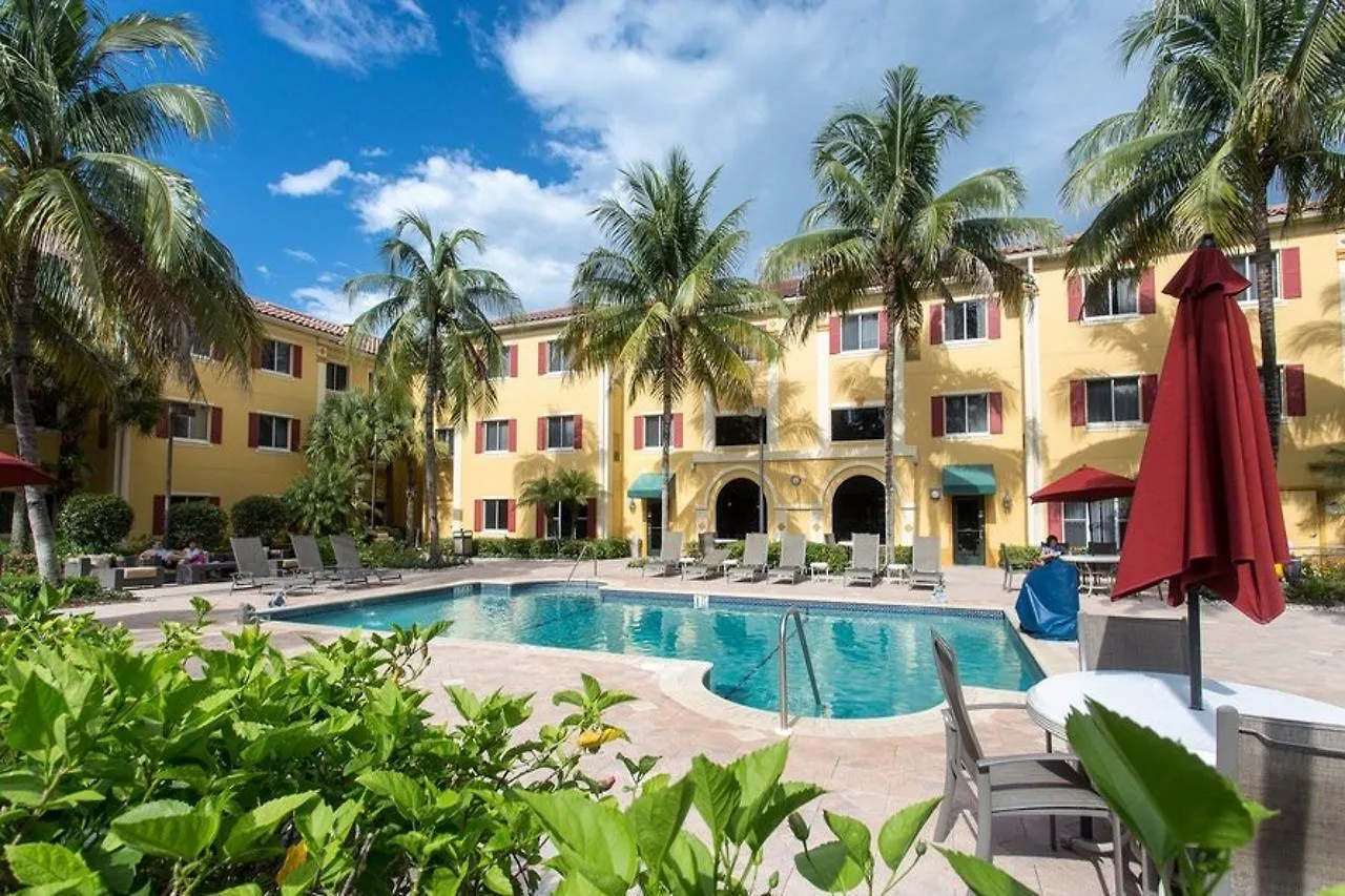 Hawthorn Extended By Wyndham North Naples