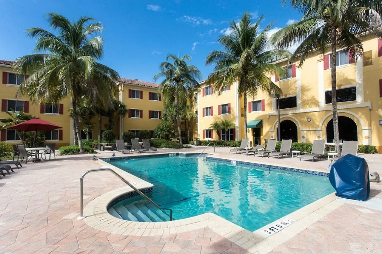 Hawthorn Extended By Wyndham 3* North Naples