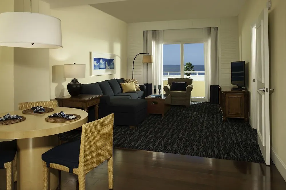 Edgewater Beach Hotel 4*
