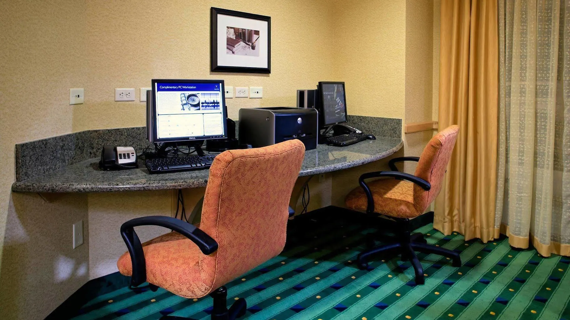 Springhill By Marriott 3*
