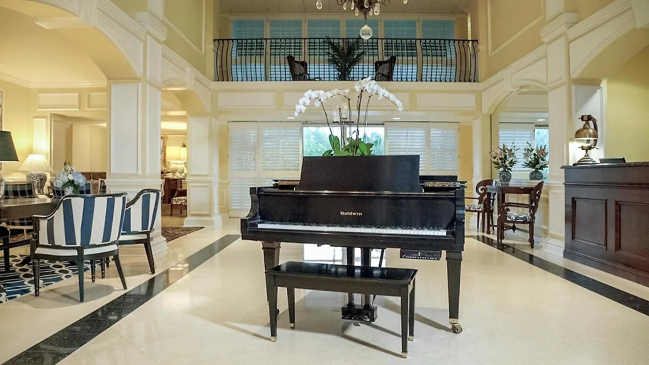 Hotel At Pelican Bay Naples