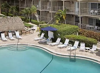 Cove On Bay 2* North Naples