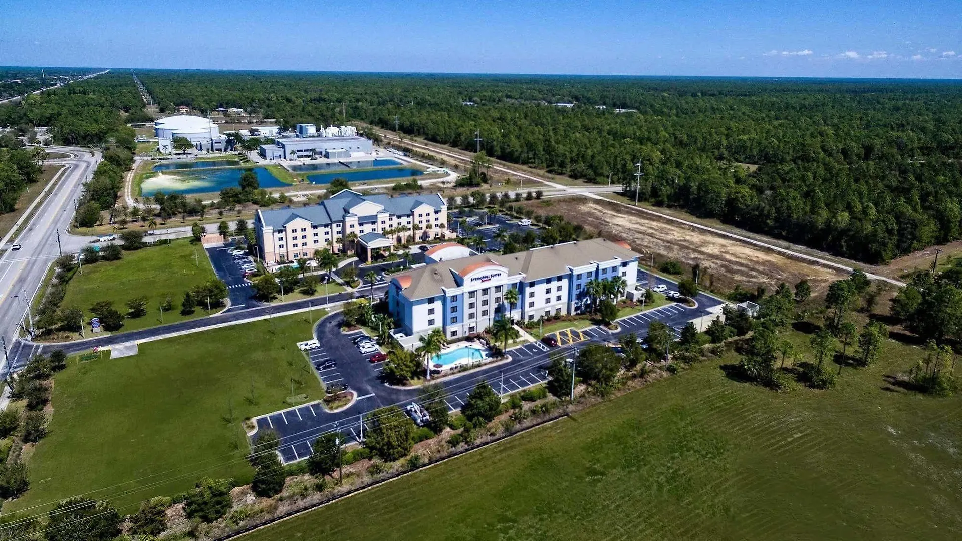 Hotel Springhill By Marriott North Naples
