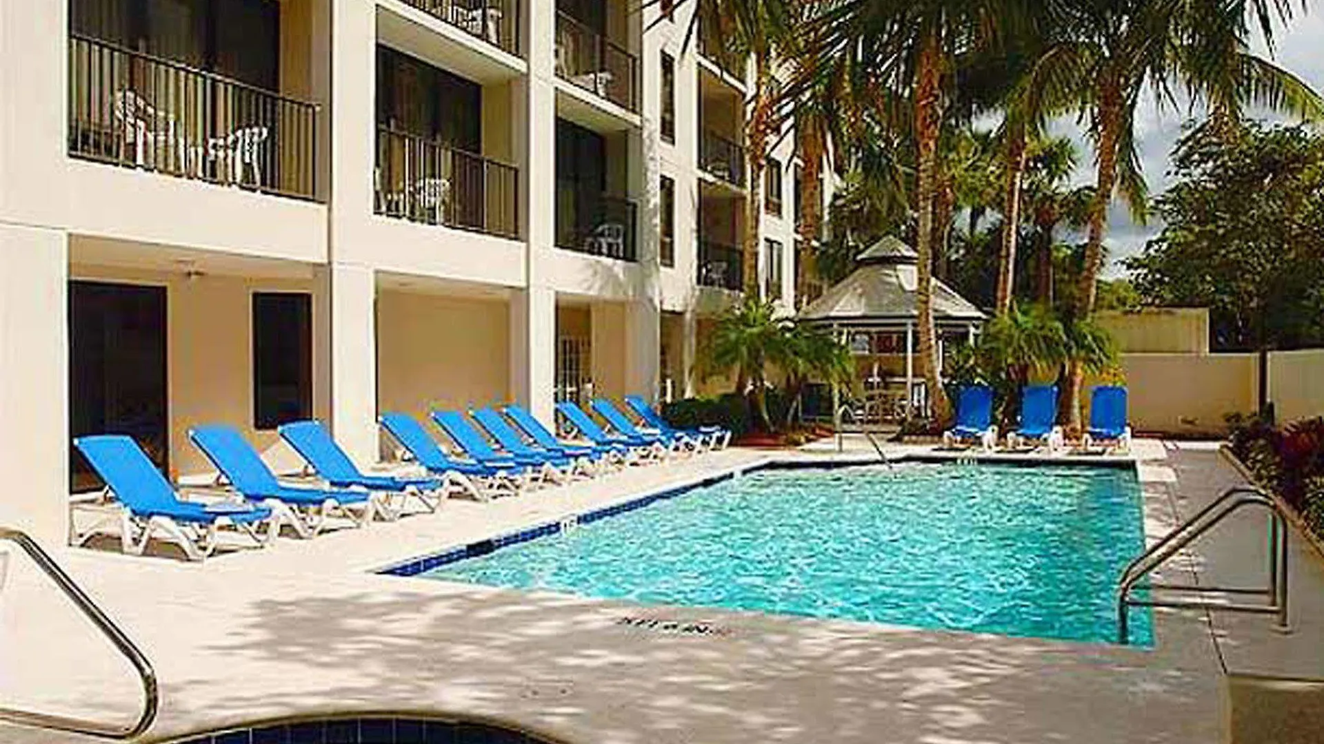 Courtyard By Marriott - Hotell North Naples