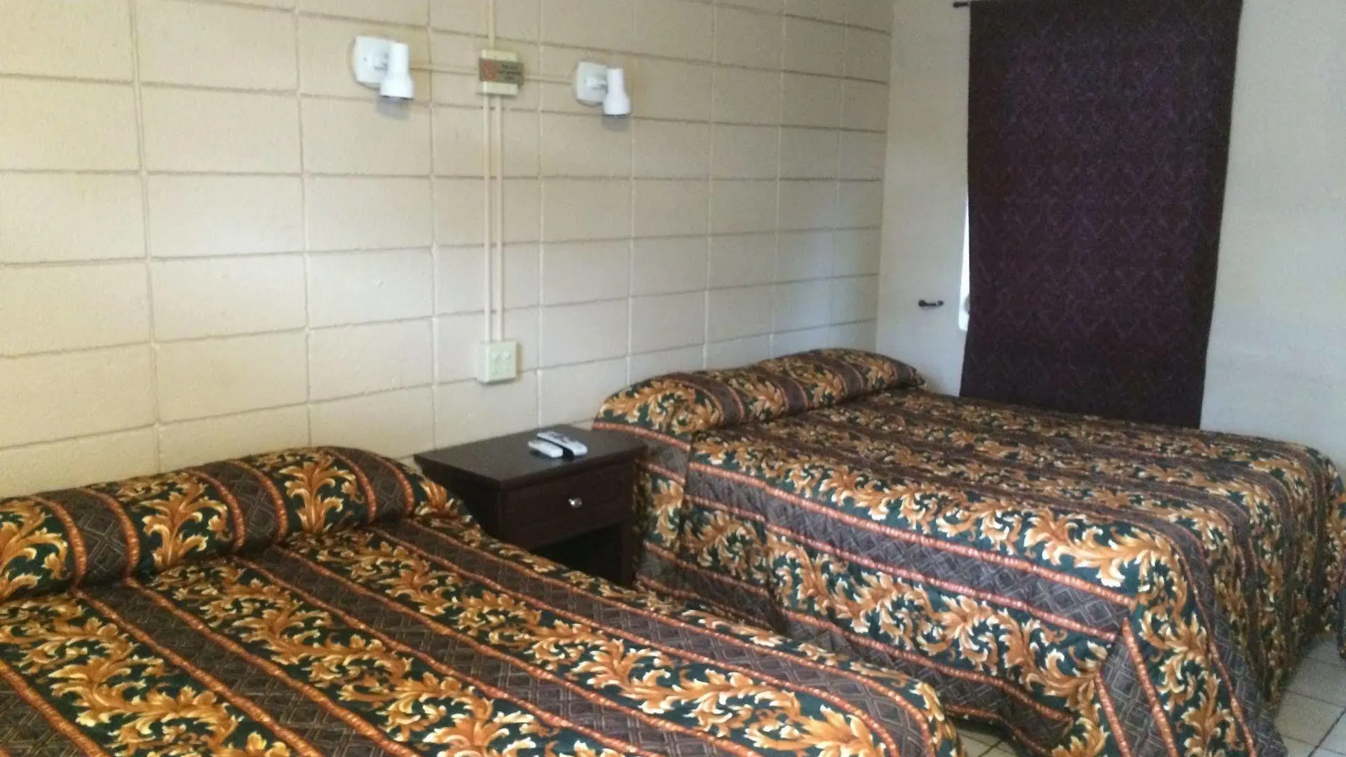 Sunrise Motel