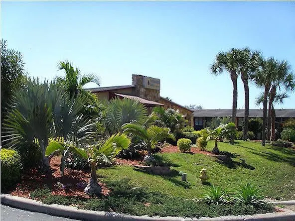 Motel Spinnaker Of Naples 2*