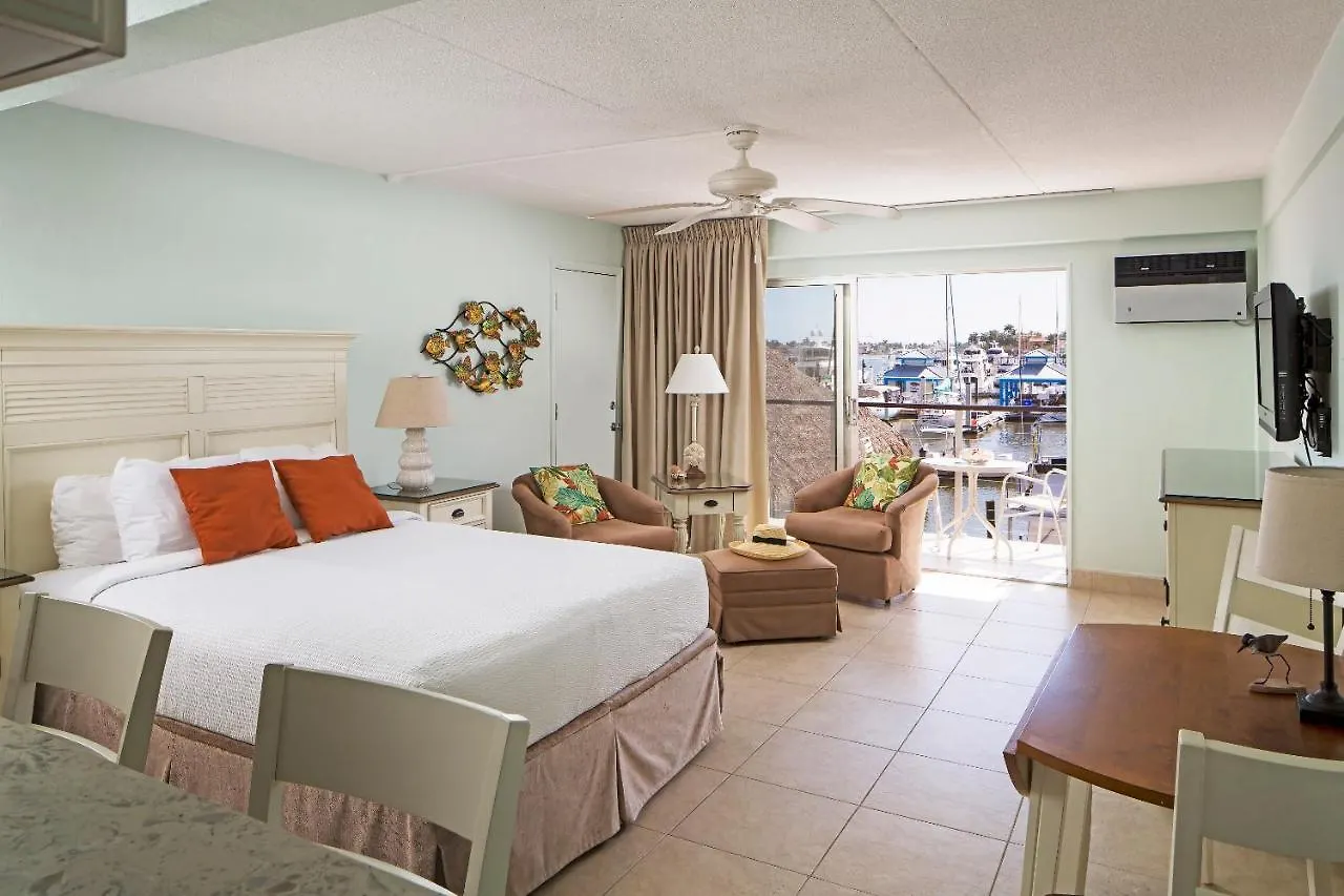 Hotel Cove On Bay North Naples