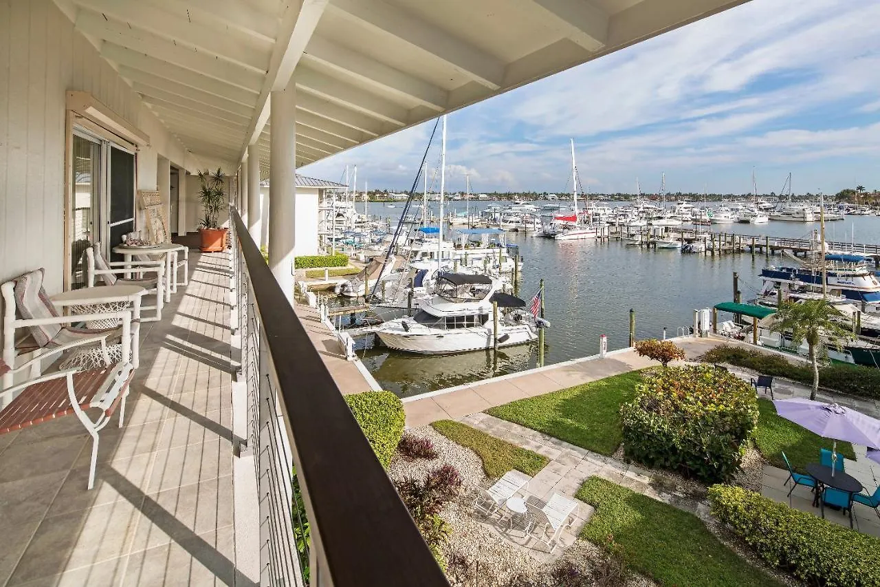 Cove On Bay North Naples