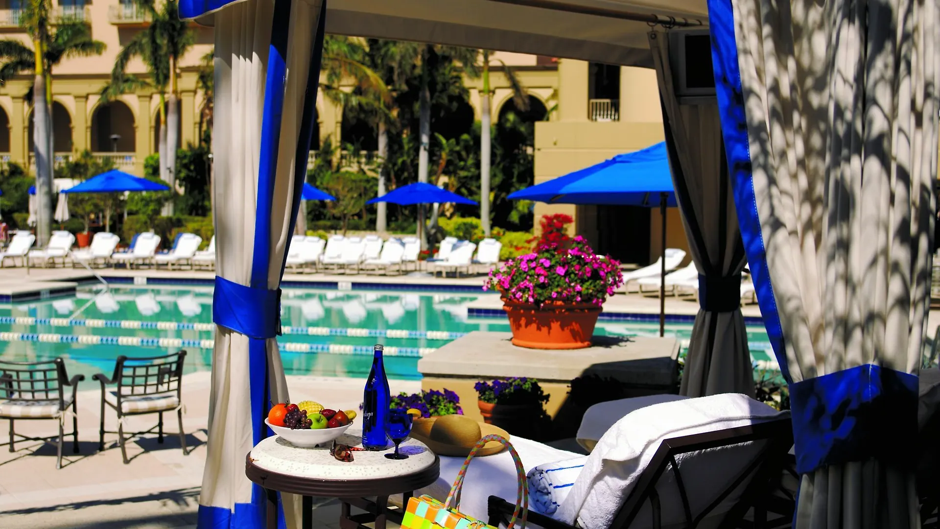 אתר נופש The Ritz-carlton Naples 5*