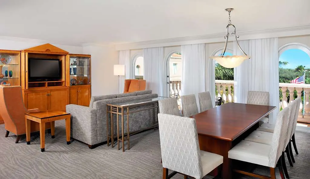 Hilton 4*