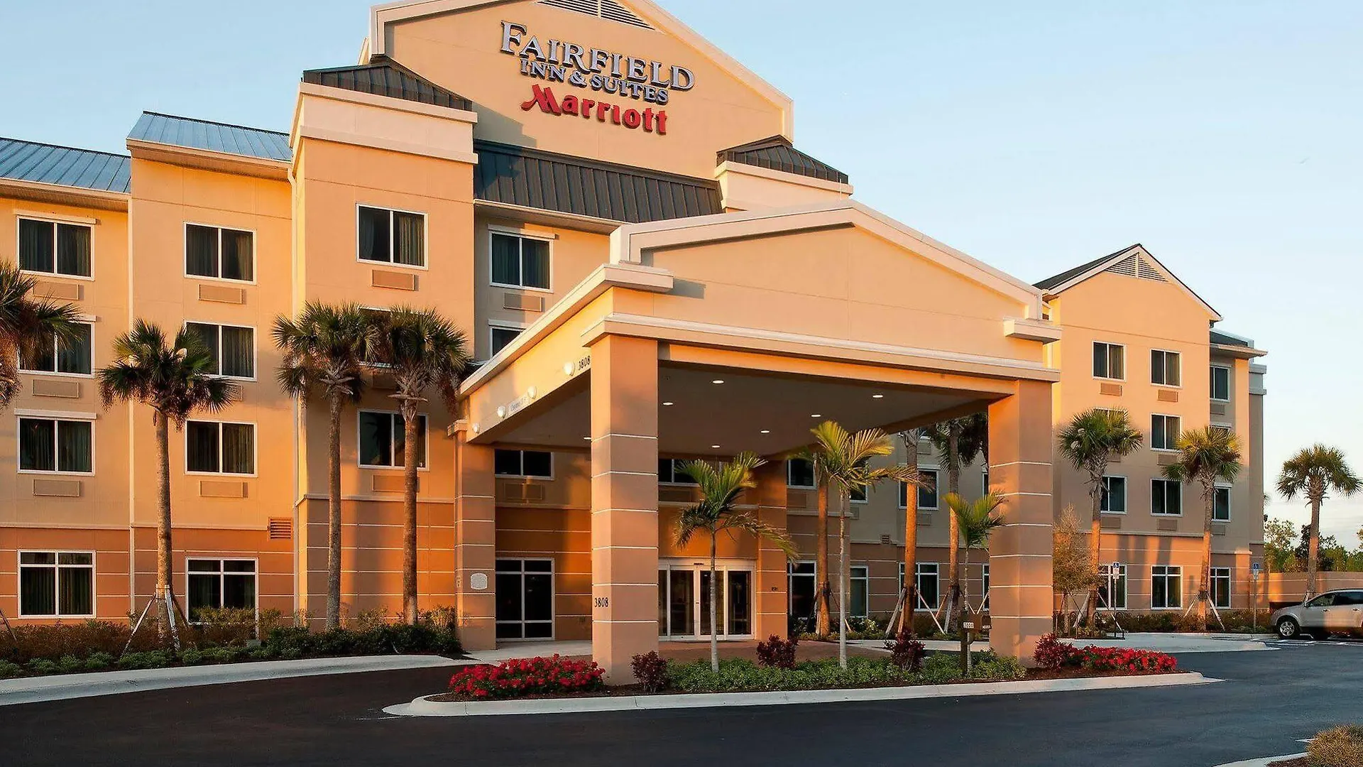 Fairfield And By Marriott 3*