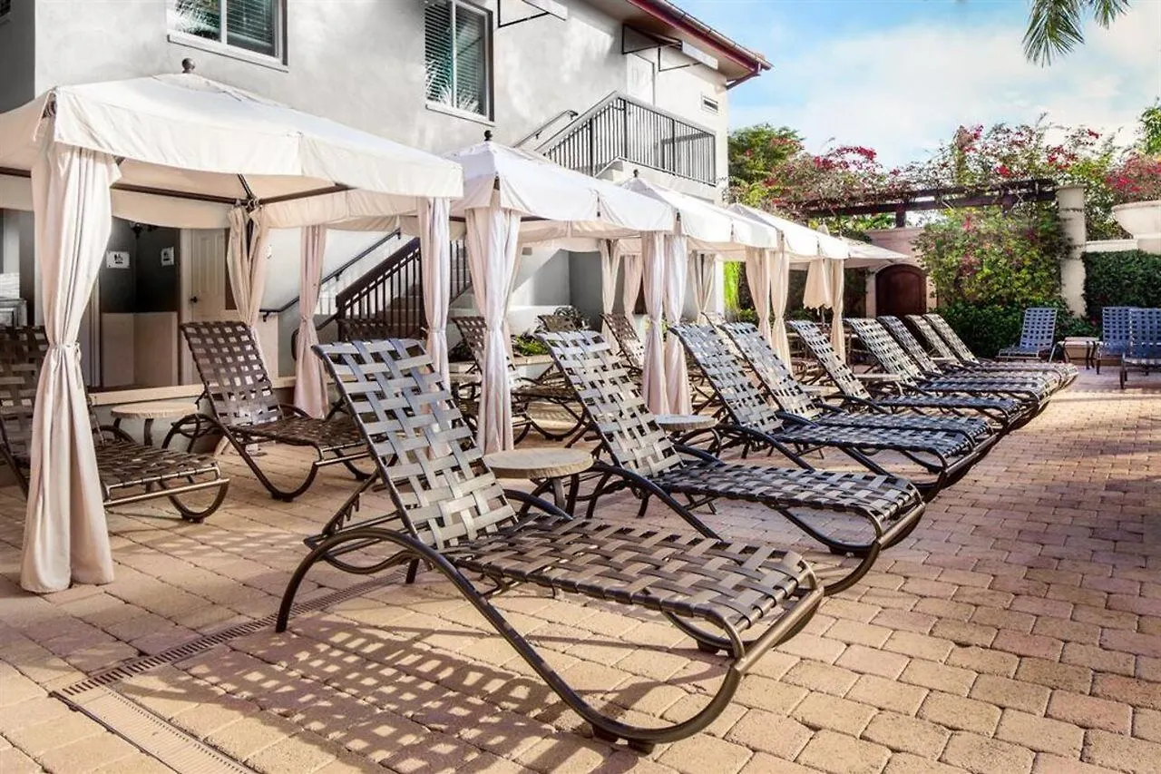Hotel Bellasera North Naples
