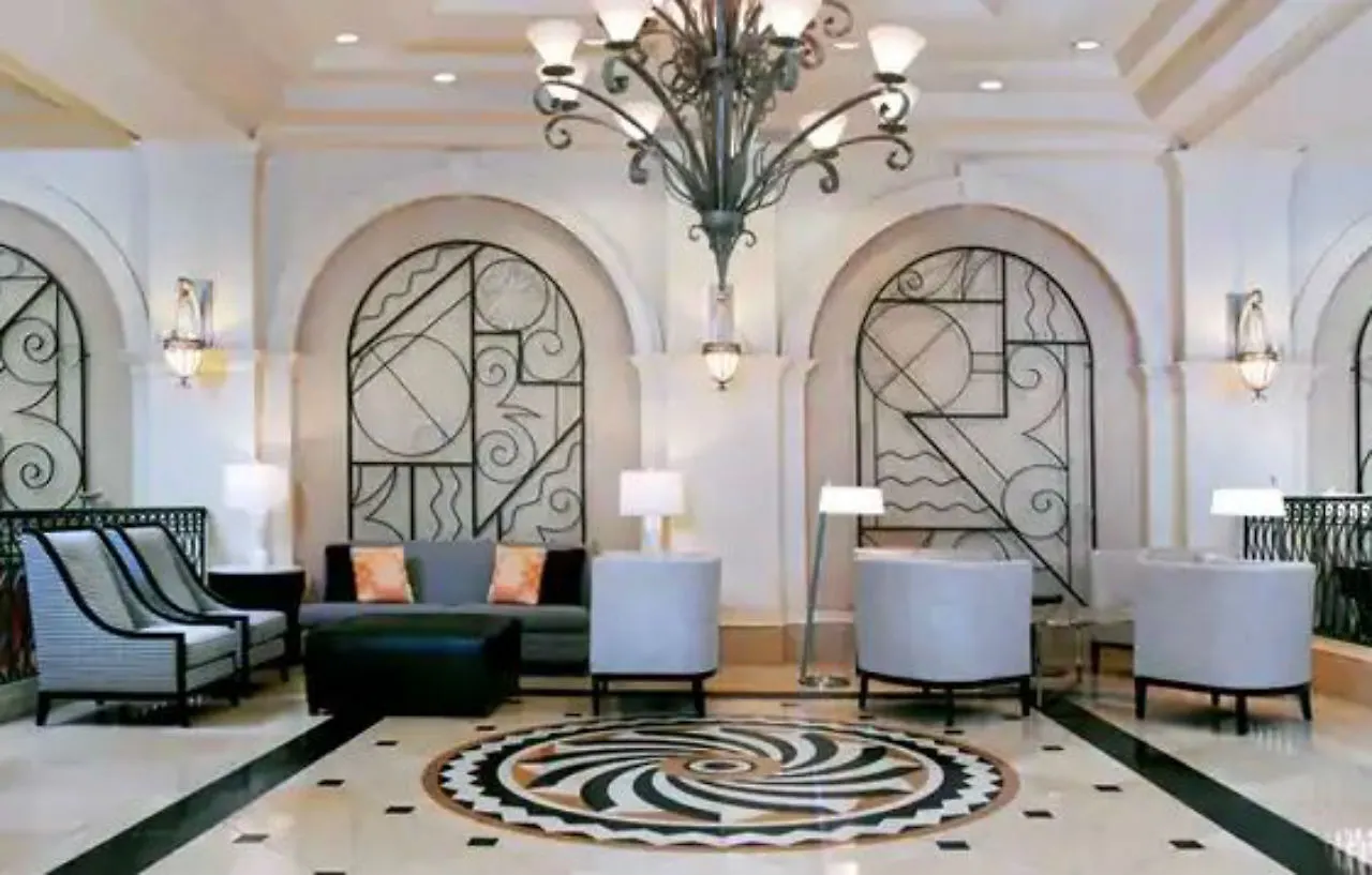Hilton 4* North Naples