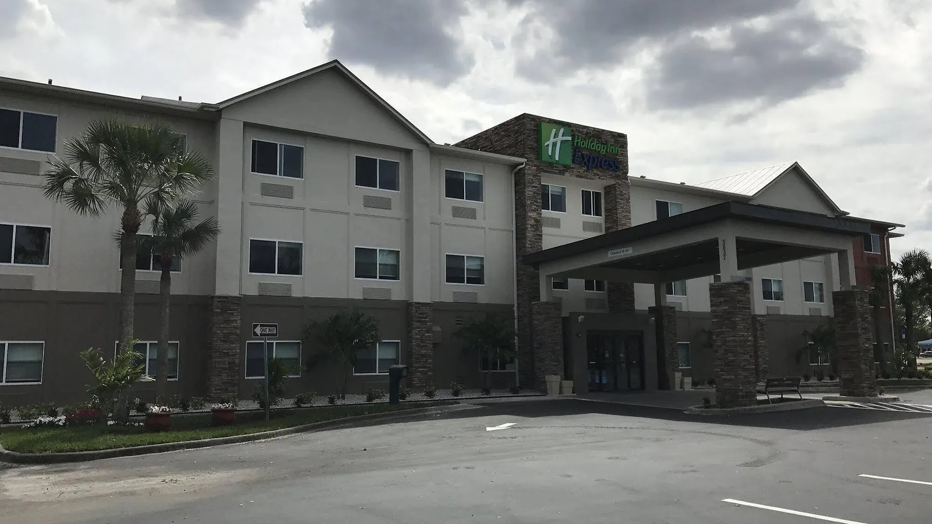 Express - South - I-75 By Ihg 2* North Naples