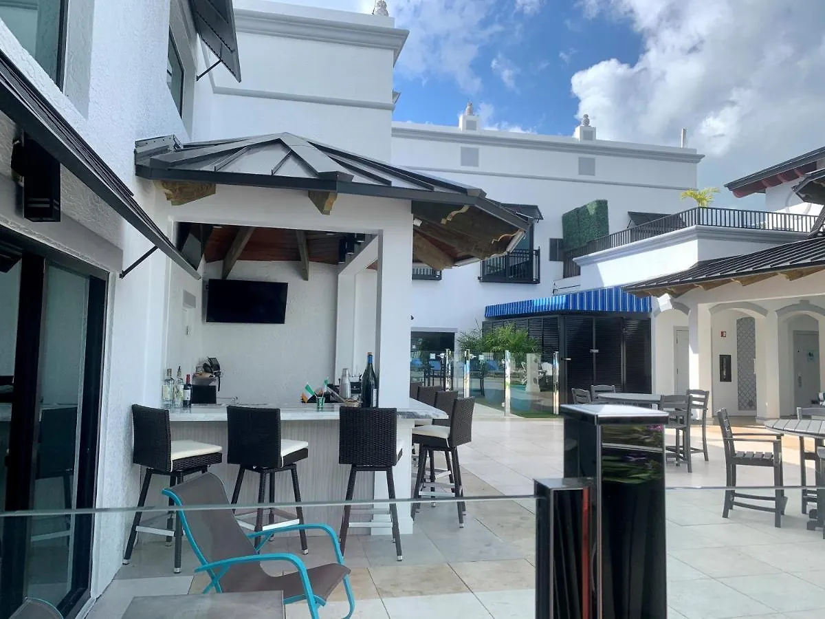 On Fifth 4* North Naples